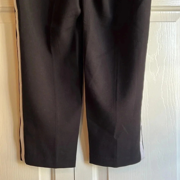 NWT Old Navy Black Jack Stripe Pull On Straight Leg pants women’s size 4P - Picture 9 of 12